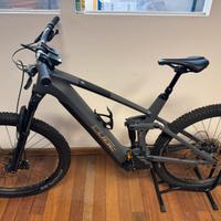 E-mtb cube stereo hybrid 140 hpc race 28 km