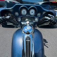 Street glide