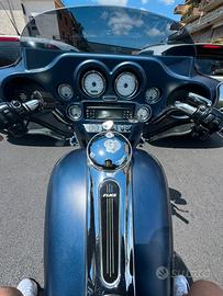 Street glide