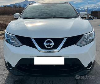 Nissan Qashqai 04/2017 N-Vision 1.5 Diesel