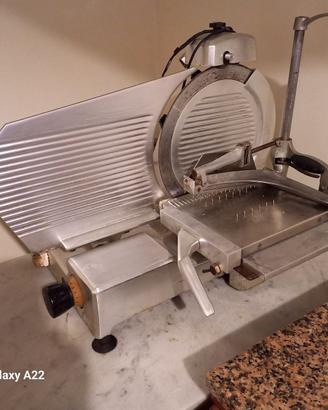Affettatrice professionale