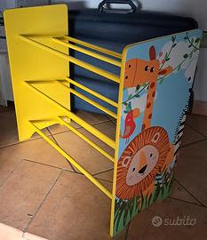Scaffale organizer per cameretta bambini