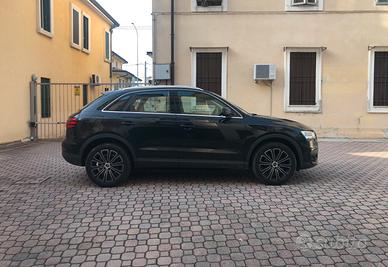 Audi Q3 - diesel 140 cv