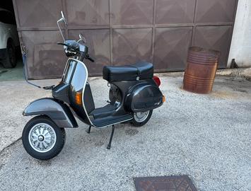 Vespa PX 200 e arcobaleno