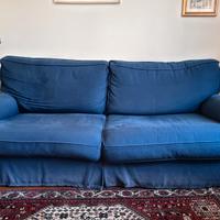 Divano blu in buone condizioni
