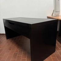 Scrivania ikea nuova MALM