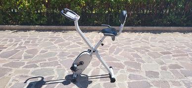 Cyclette SportPlus pieghevole con schienale