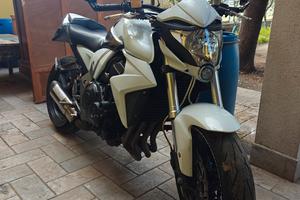 Honda CB1000 R