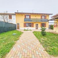 CASA SEMINDIPENDENTE A ALESSANDRIA