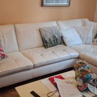 Divano con chaiselongue