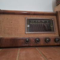 Radio d'epoca Philips anni '40
