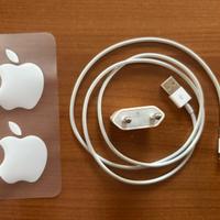 Alimentatore USB Apple originale e cavo