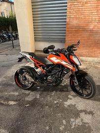 Ktm duke 125 2018