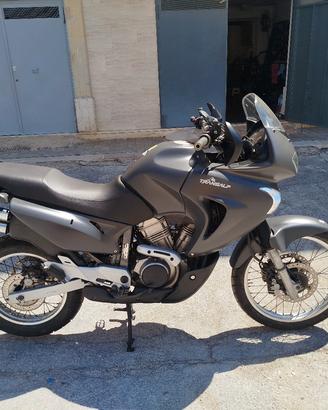 Honda Transalp 650
