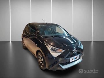 Toyota Aygo Connect 1.0 VVT-i 72 CV 5 porte x-clus