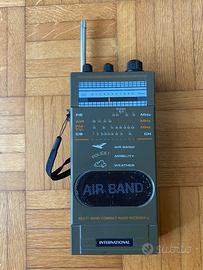 Radio scanner portatile International