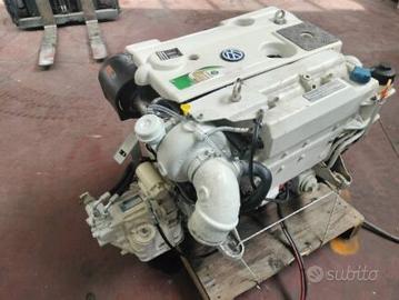 Manutenzione e riparazione di motori nautici