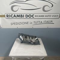 Faro anteriore destro scudo nuovo con staffa rotta