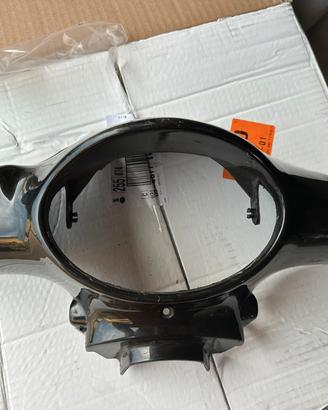 Carena originale APRILIA copri faro scarabeo nero