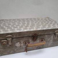 valigia Vintage lamiera