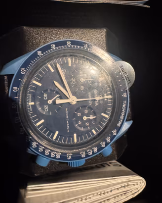 Swatch x Omega MoonSwatch Naptune MAI INDOSSATO