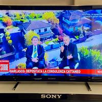 Televisore Sony Bravia 32" Full HD 3D (KDL-32HX755