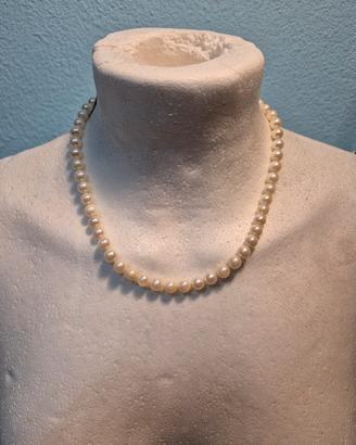 Collana di Perle Naturali con Chiusura in oro 18kt