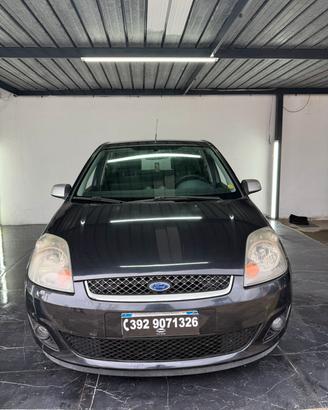 Ford Fiesta 1.4 TDCi 5p. Ghia