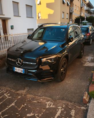 Mercedes Glb 200d 4 MATIC AMG LINE Advanced plus 