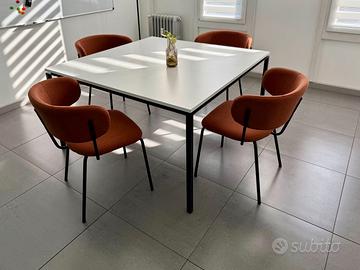 Due tavolo quadrato 130x130cm