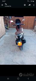 Beverly 300 