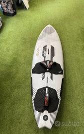 WINDSURF QUATRO PYRAMID PRO ( THRUSTER ) 87 lt