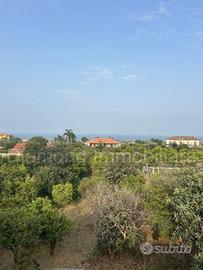 Casa singola da ristrutturare a Giarre