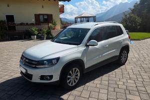 Volkswagen Tiguan 4 motion 2.0 tdi