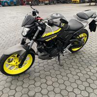 Yamaha mt 03 gialla