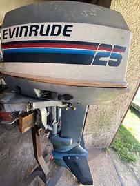 Fuoribordo Evinrude 521
