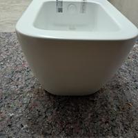 Bidet sospeso nuovo bianco opaco