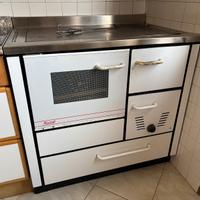 Stufa a legna da cucina