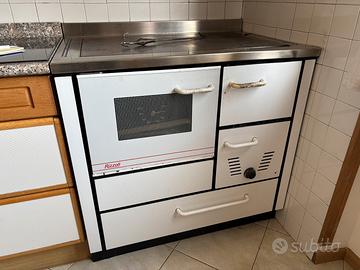 Stufa a legna da cucina