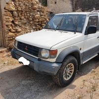 Mitsubishi Pajero 2.5 TD GLS 