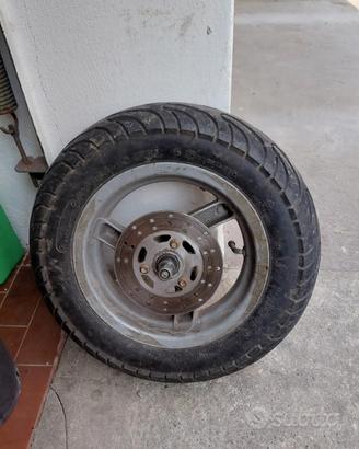 ruote davanti e dietro scooter 50