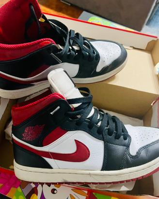 Air jordan mid 1 nr 42