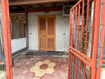 Monolocale climatizzato al piano rialzato