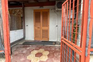 Monolocale climatizzato al piano rialzato