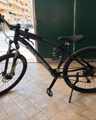 Bici Rockrider ST530