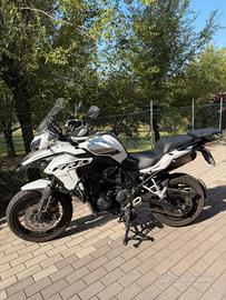 Benelli  TRK 502X