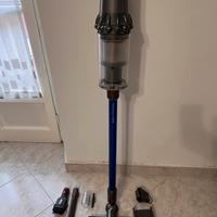 Aspirapolvere Dyson V11