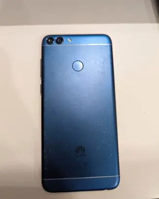 Huawei P Smart + 2 powerbank
