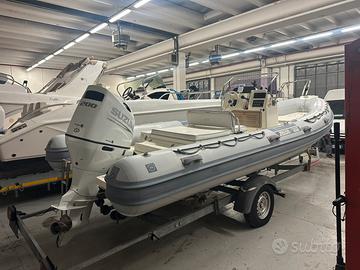 Gommone Joker Coaster 650 con Suzuky 200(2026)