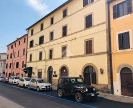 3 LOCALI A GROTTE DI CASTRO